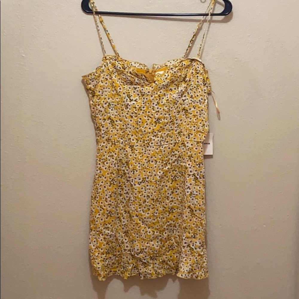 Revolve Floral Dress✨✨